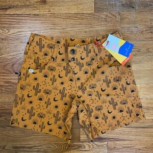 Wild Rye NWT Womens Bike Shorts Small Freda 7” Mountain Desert Ochre Cactus